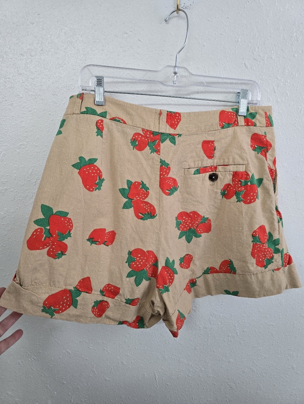 Anthropologie Maeve Avery Strawberry Print Cuffed Trouser Short Linen Blend 12 - Picture 9 of 9